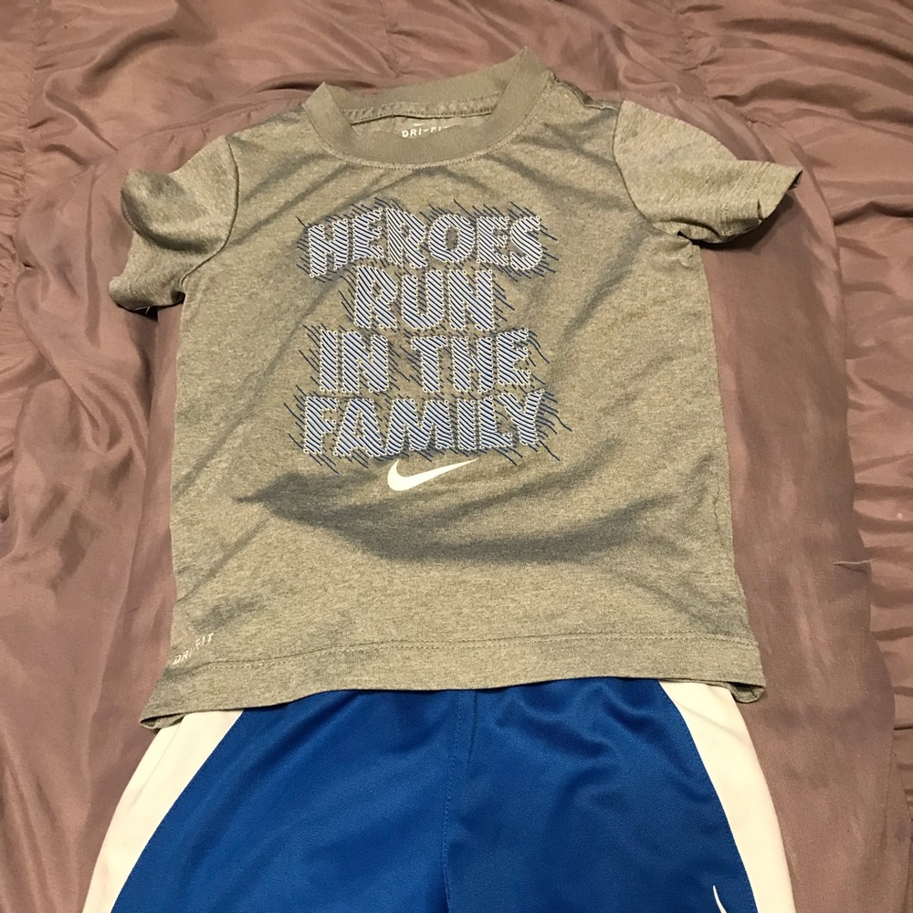 3 piece, boys 4t Nike lot.